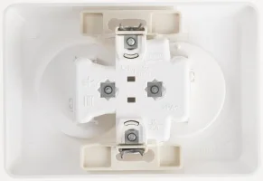 Розетка силовая (штепсельная) PC16-106B